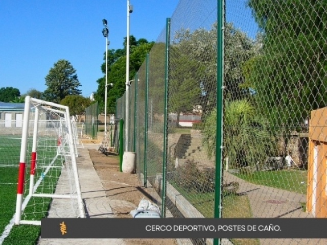 CERCO DEPORTIVO, POSTES DE CAÑO.