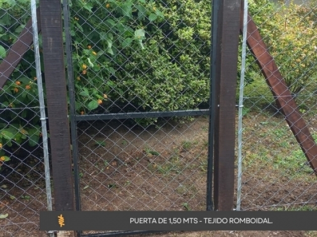 PUERTA DE 1,50 MTS - TEJIDO ROMBOIDAL.